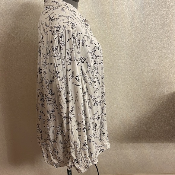 2Xl beach lunch lounge floral blouse black white Long sleeve collared - Picture 2 of 3